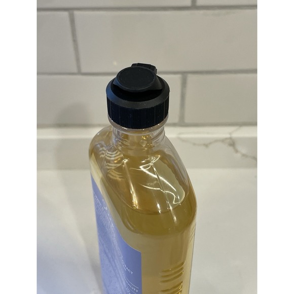 Bath & Body Works Aromatherapy Body Wash Sleep Lavender Vanilla 10 fl oz New - Picture 3 of 3